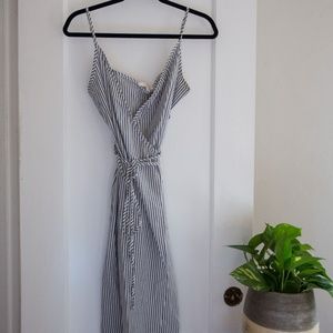 WAYF Seersucker Simple Wrap Midi Dress